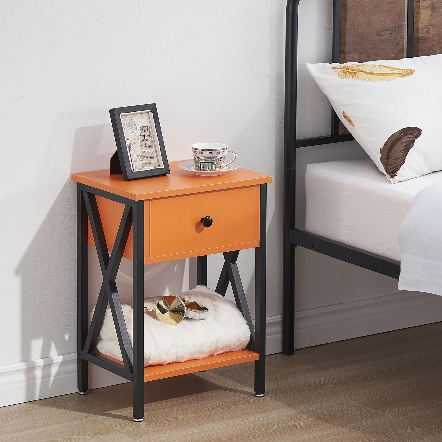 VECELO End Tables, Modern Nightstand with Drawer & Shelf, Night Stand for Bedroom Living Room,Industrial Metal Frame